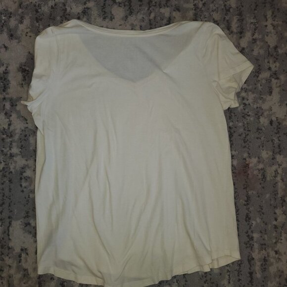 Torrid Premium White Classic-Fit V Neck T-Shirt Size 2 - Picture 5 of 9